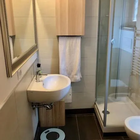 Pope's Friends Relais&spa * Rome