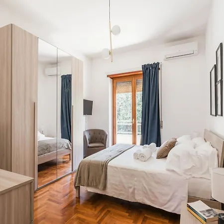 The Rent - Spacious Flat A Stone's Throw From The Vatican Apartment Rome