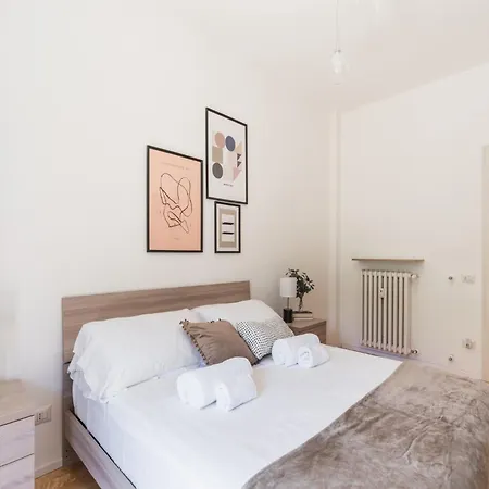 The Rent - Spacious Flat A Stone's Throw From The Vatican Apartment