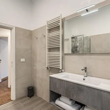 Apartment Frattina Grand - Vacanze Romane *