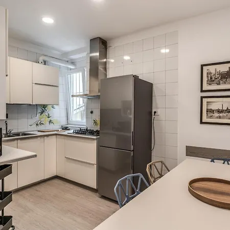 Apartment Frattina Grand - Vacanze Romane Rome