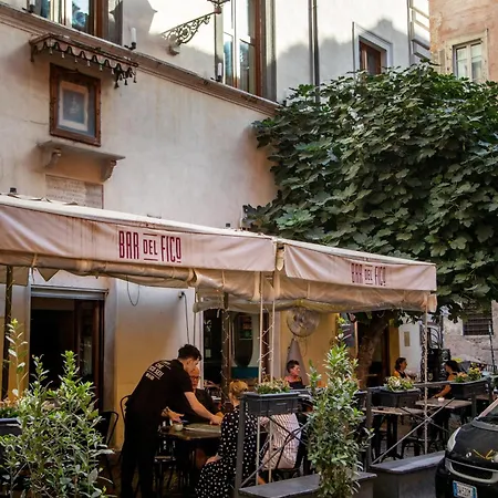 Guest house The Right Place 4u Navona Luxury Rome