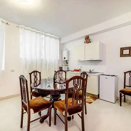 Apartment Deluxe Pantheon *