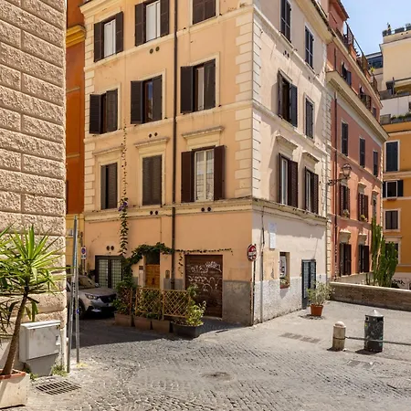 Smart Urban Apartment