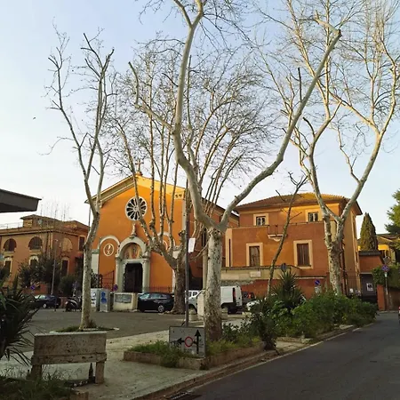 Romyhome ! Monte Mario Train Station - Gemelli Apartment Rome