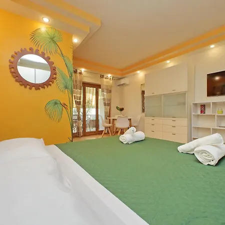 Appartement Eur Spinaceto Sensorial Loft