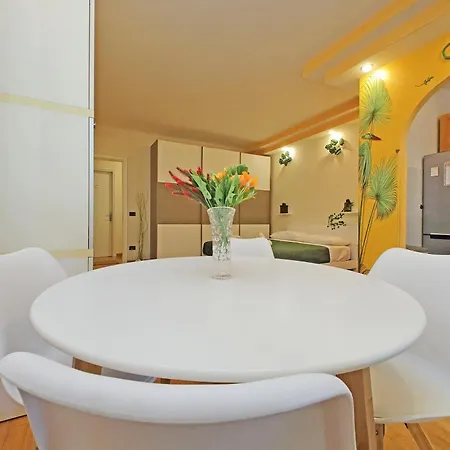 Appartement Eur Spinaceto Sensorial Loft *