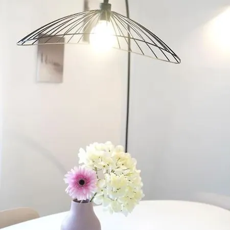 Apartment Ottavia Station Rome