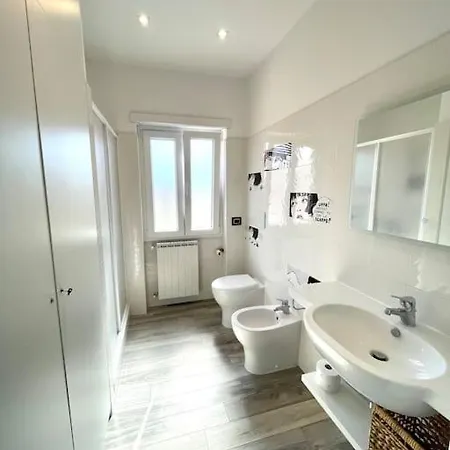 Apartment Ottavia Station
