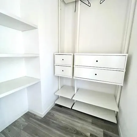 Apartment Ottavia Station Rome