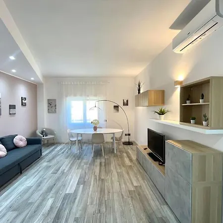 Ottavia Station Apartment Rome