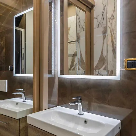 Angie's Dream - Spanish Steps Apartment *