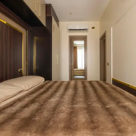 Angie's Dream - Spanish Steps Apartment *