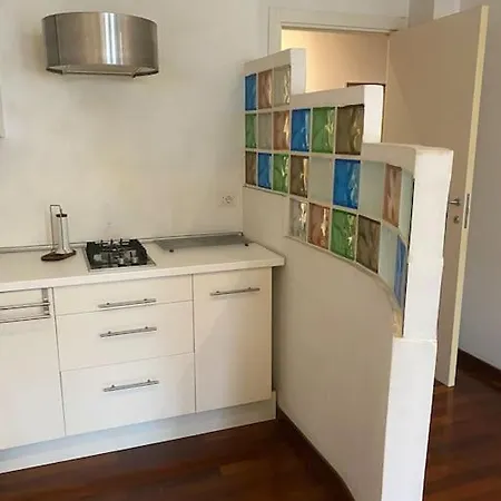 Apartamento In Centro Storico Vicino La Stazione Termini