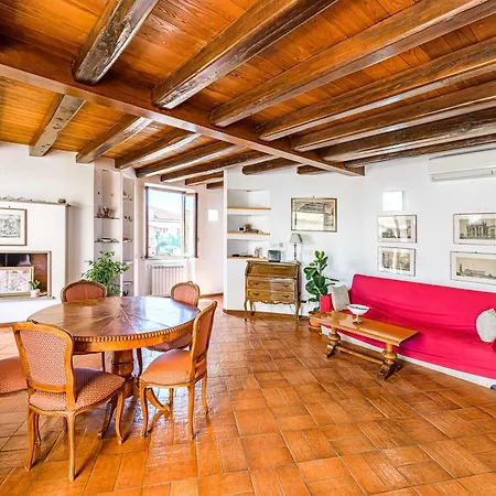 Bb Il Re Reginella Guest house Rome