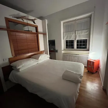 Domus B Corso Francia Apartamento Roma