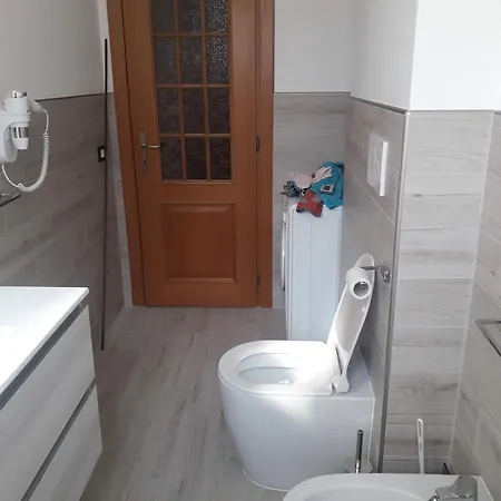 Peonia La Casa...... Vacanze Per Tutti Rome