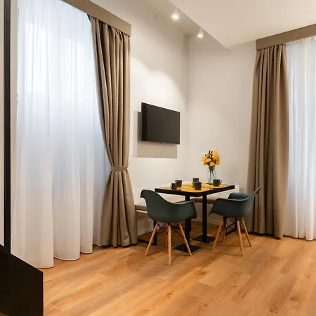 Major House - Luxury In By Hostand Aparthotel