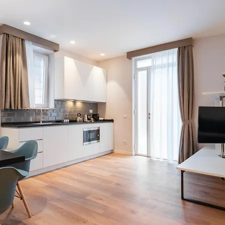 Aparthotel Major House - Luxury In By Hostand *