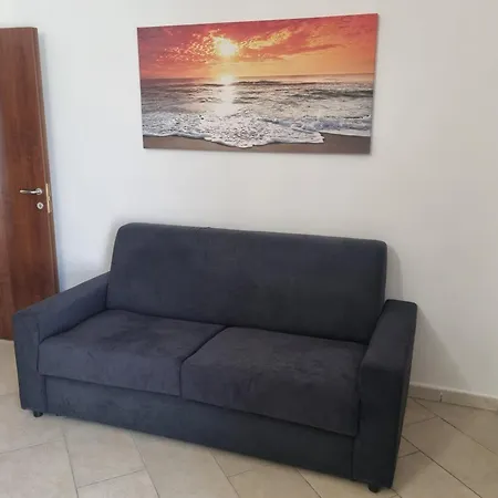 Holiday home Red Rose Tib