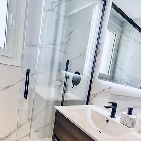 Majestic Navigli Apartment *