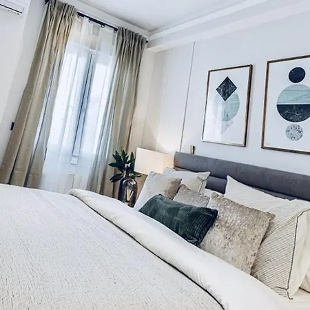 Majestic Navigli Apartment Rom