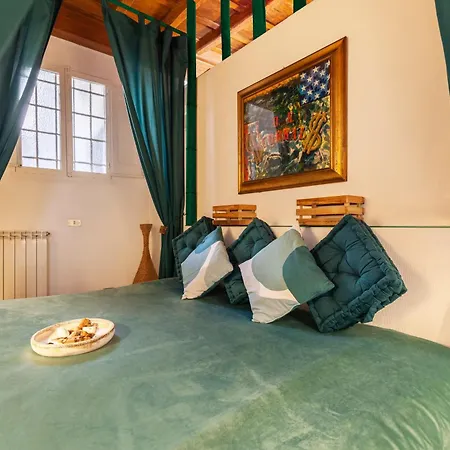 Campo Dei Fiori Luxury Gold Apartament Rzym