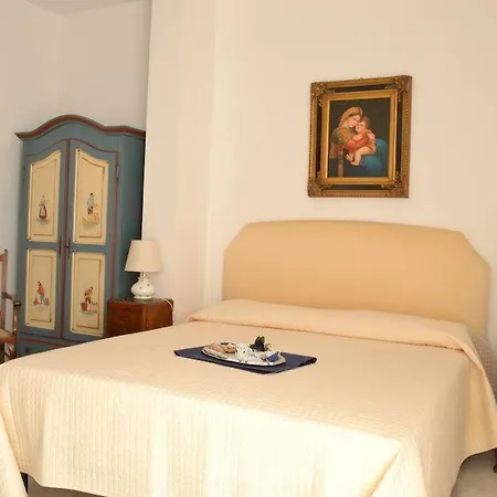 Guest house Le Stanze Di Cornelia Rome