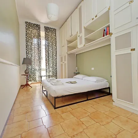 Luxury Vatican White House Apartment Rome