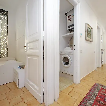 Luxury Vatican White House Apartment Rome