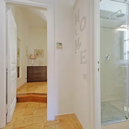 Luxury Vatican White House *