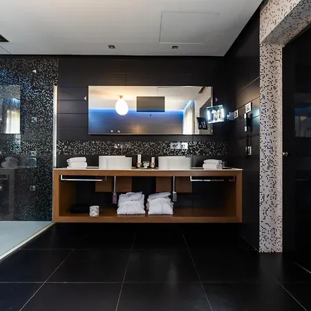 Hotel Divina Luxury Rome