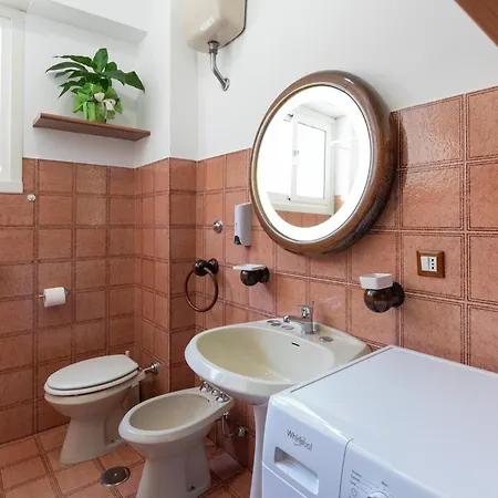 Apartment La Fenice Rome