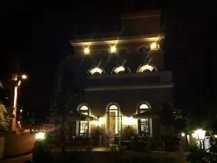 Pirandello Hotel