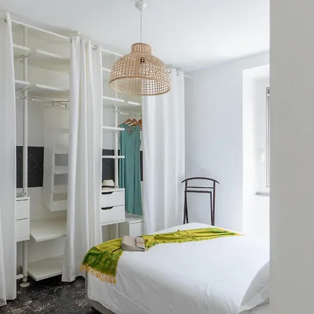 Iflat Colosseum Modern & Peaceful Design Apartment *
