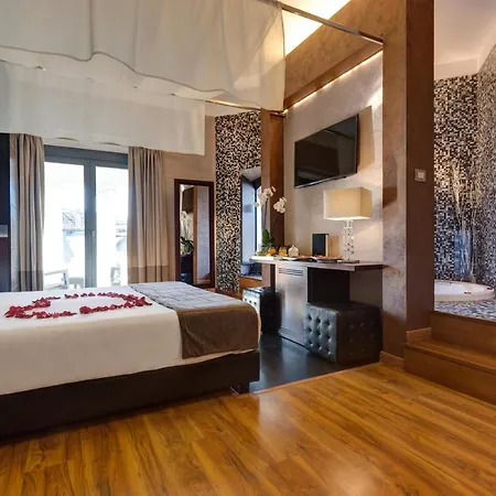 Dharma Luxury Hotel