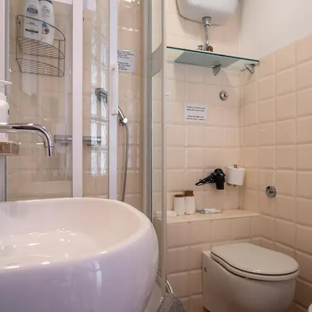Bed & Breakfast Il Leoncino 2*