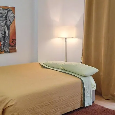 Habitación en casa particular Claudia 's House Roma