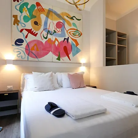 Plaza Suites, Luxury Collection