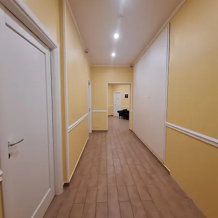 Affittacamere Residenze Serventi Longhi *