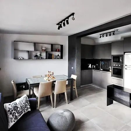 Nisus Apartment, Prestigioso Appartement *