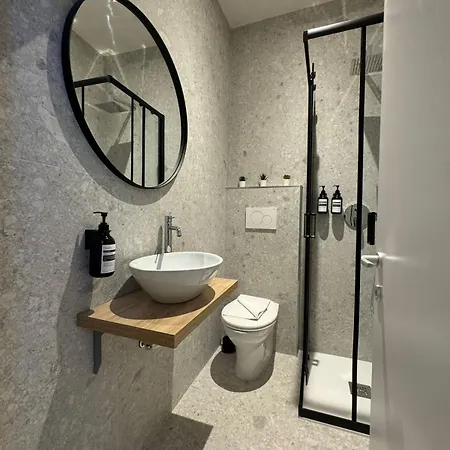 Cunabu Urbano V Guest house