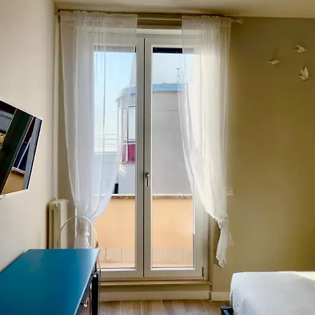 Elements Guest house *