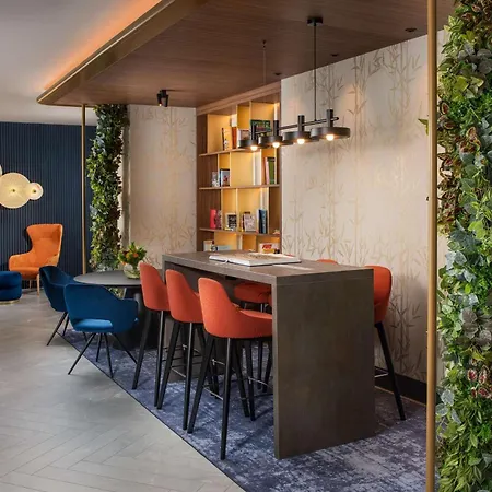 Hotel Nh Collection Centro 4*