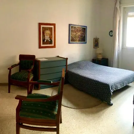 Stanza San Pietro Guest house Rome