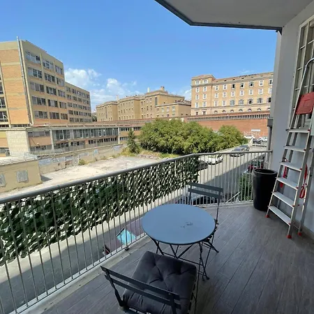 Domus Laterani By Jfm - Comfortable Big Terrace Colosseo Appartamento