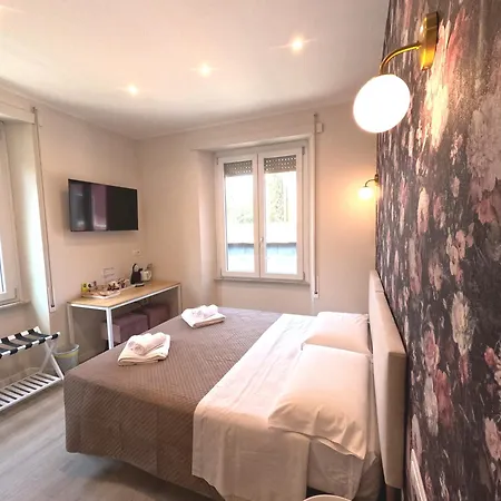 Aurelia Garden 3*