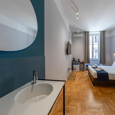 Carrara 24 Guest house