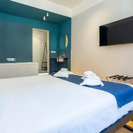 Carrara 24 Guest house *