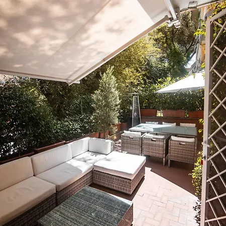 Hill - Exclusive Use Apartment